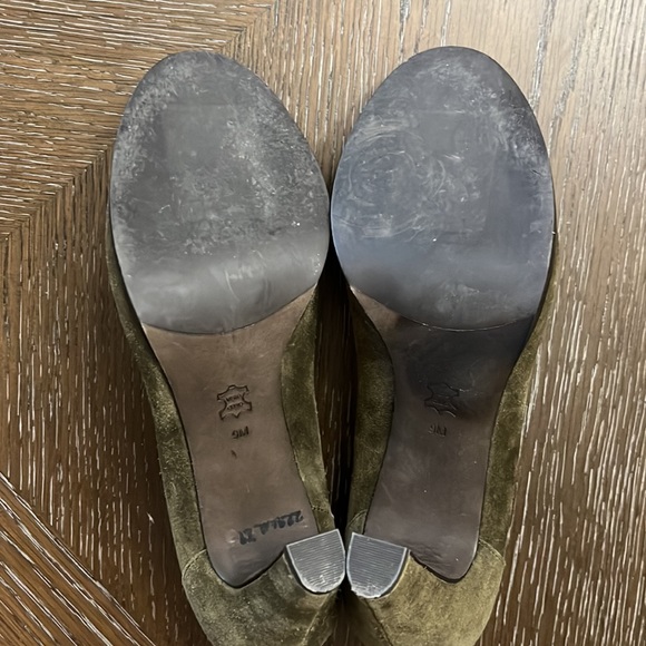 Via Spiga olive green suede penny loafer with green leather trim heel 9M - Picture 13 of 17